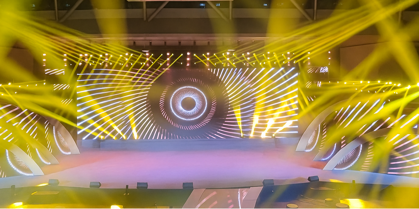 Guide to Small Stage Lighting: The Best Choices on a Limited Budget